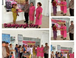 Kapolsek bersama Ketua Ranting Bhayangkari Dolok Silau Beri Makanan Tambahan Untuk Anak Stunting
