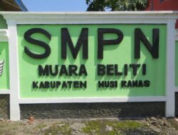 Mengeluh, Biaya Seragam Sekolah SMPN Muara Beliti Rp. 900.000