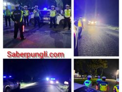 Sat Lantas Polres Simalungun Gelar Blue Light Patrol untuk Pastikan Lalu Lintas Aman dan Terkendali