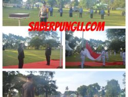 Polsek Perdagangan Melaksanakan Kegiatan Upacara Penurunan Bendera  Merah Putih  Dalam Rangka HUT RI Yang Ke-78 Tahun 2023