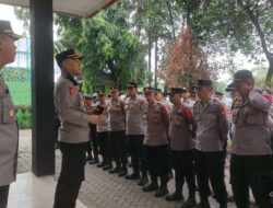Ratusan Polisi Disiagakan Kawal Demo Buruh di Disnaker Kota Bekasi