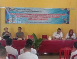 Sosialisasai Sertifikat Perkerja Bangunan Dari Dinas PUPR Pringsewu Di Pekon Tri Tunggal Mulia.