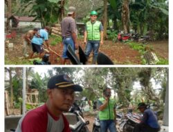 Giat Gotong Royong Di Makam Desa Bagelen Bersama Kades dan Masyarakat.