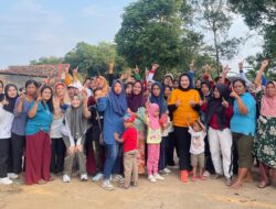 Dukungan Penuh Terhadap Paslon Nona,Ibu-ibu Ramaikan Senam Bersama