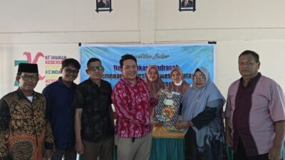 Penyerahan Dokumen Verifikasi Madrasah