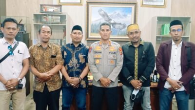 DPP LBH No Viral No Justice dan Kabid Propam Polda SulSel 
