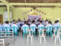 Monev Tim Kecamatan Menilai Administrasi Tiyuh Way Sido Baik