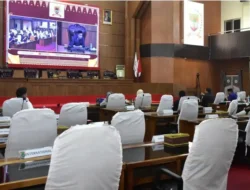 Paripurna, Fraksi-fraksi DPRD Menyampaikan Pandangan Umum Pelaksanaan APBD Anggaran 2024