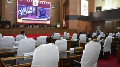 Paripurna, Fraksi-fraksi DPRD Menyampaikan Pandangan Umum Pelaksanaan APBD Anggaran 2024