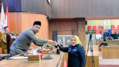 Rapat Paripurna Pembahasan Laporan Bertanggungjawab Pelaksanaan APBD