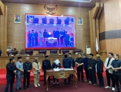 Komisi DPRD Musi Rawas Sahkan Raperda APBD Perubahan 2025 Menjadi Perda