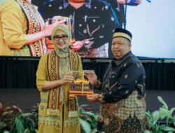 Wagub Jihan Buka Seminar Ulama Internasional, Ajak Kampus Mesir Bersinergi