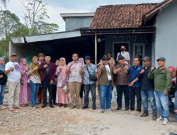 Ahmad Abdi Patoni Resmi Serahkan Berkas Pencalonan Kepala Tiyuh Pulung Kencana, Diantar Koalisi LSM TRINUSA, LBH Adil Nusantara, dan Lintas Organisasi Pers