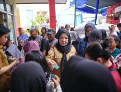 Pemkot Bandar Lampung Menyalurkan Bantuan Beras Ke Masyarakat yang Terdampak Kondisi Kemarau
